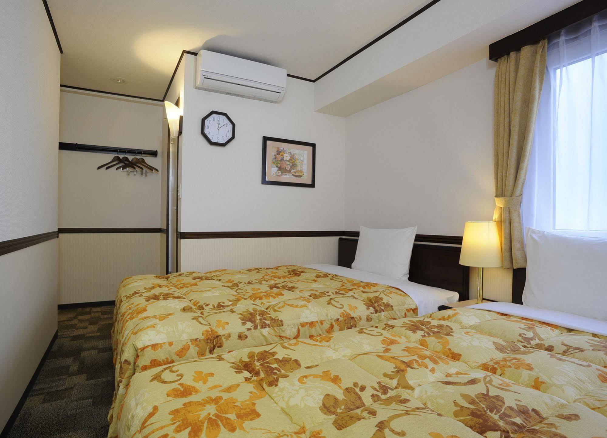 Toyoko Inn Tokyo Akigawa-Eki Kita-Guchi Akiruno Bagian luar foto