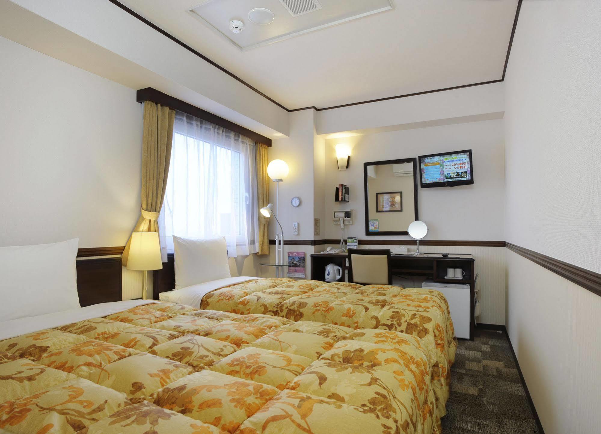 Toyoko Inn Tokyo Akigawa-Eki Kita-Guchi Akiruno Bagian luar foto