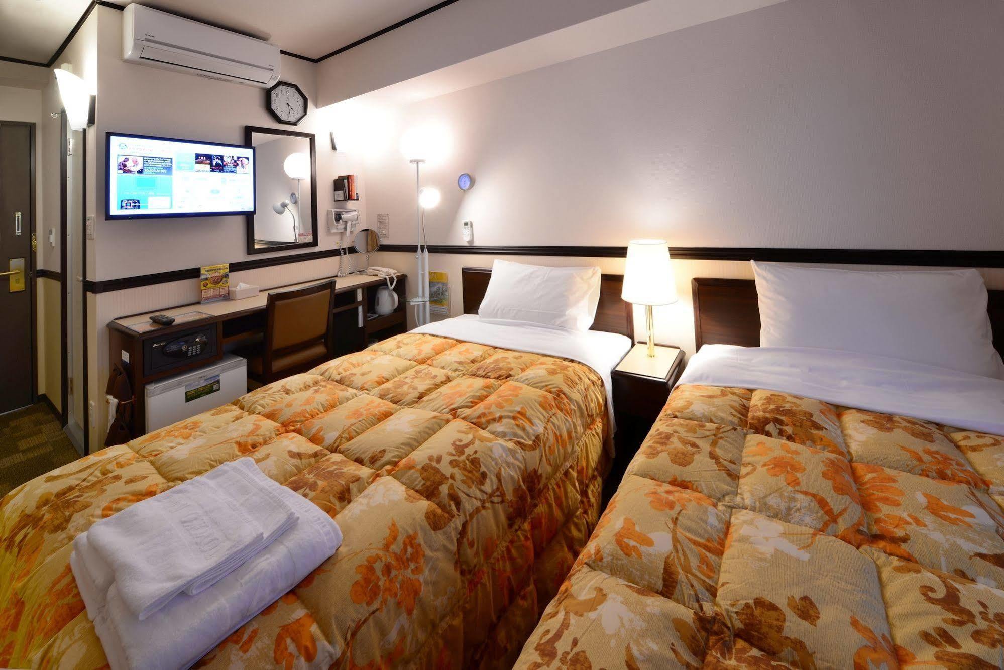 Toyoko Inn Tokyo Akigawa-Eki Kita-Guchi Akiruno Bagian luar foto